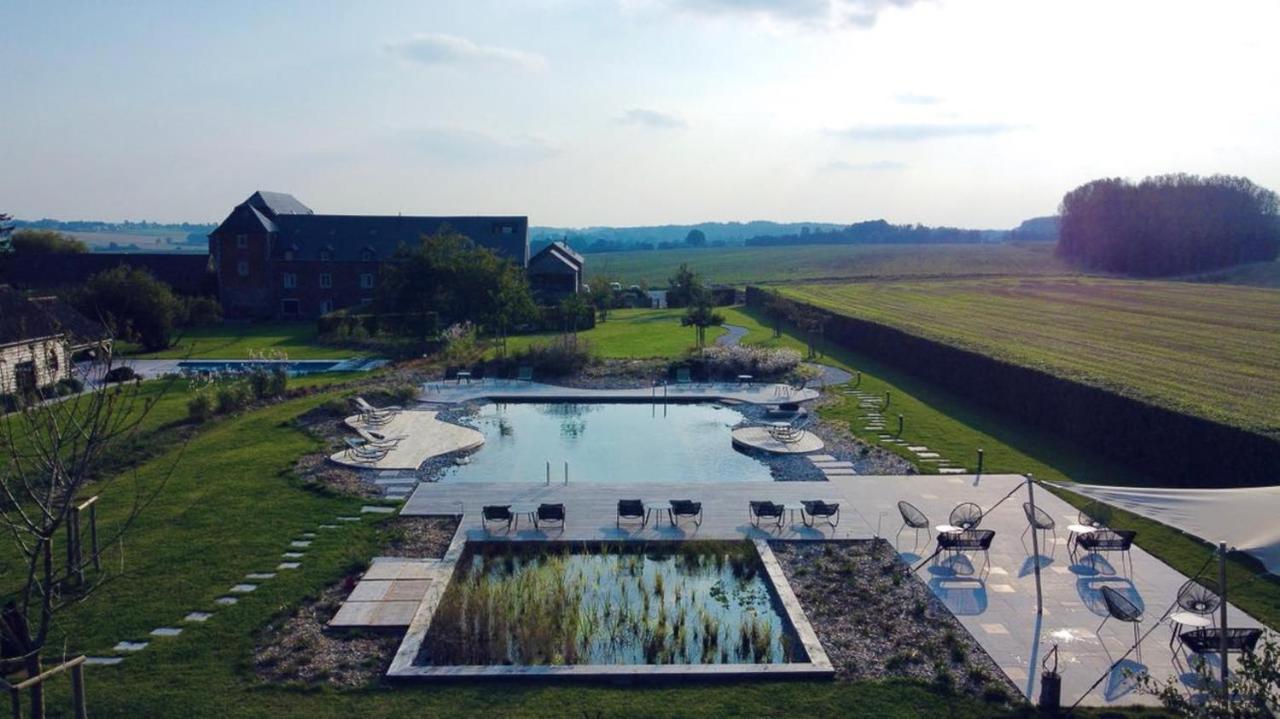 Domaine Sur Les Sarts Hotell Ohey Exteriör bild