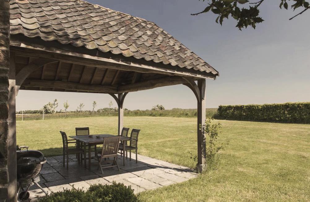 Domaine Sur Les Sarts Hotell Ohey Exteriör bild
