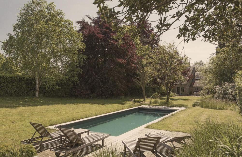 Domaine Sur Les Sarts Hotell Ohey Exteriör bild